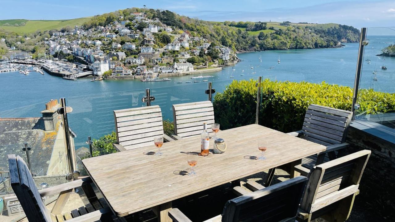 Out To Sea - Stunning Views, Elevated Position With Onsite Parking Villa Dartmouth Bagian luar foto