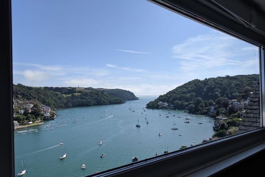 Out To Sea - Stunning Views, Elevated Position With Onsite Parking Villa Dartmouth Bagian luar foto